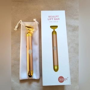 Facial massager with vibrations 24K